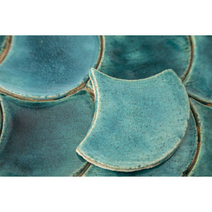 Écaille de poisson - Série de carreaux "Agitated Sea" de la série "L'eau".
