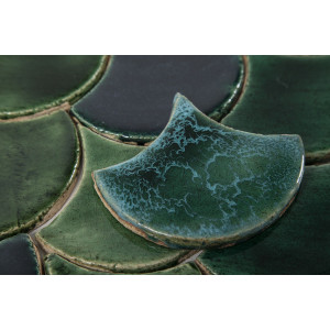 Écaille de poisson - Série de carreaux "Lac dans la vallée" de la série "Eau