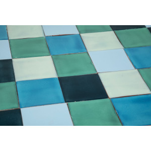 Azuta - Patchwork de carreaux unicolores verts et bleus - 30 pièces