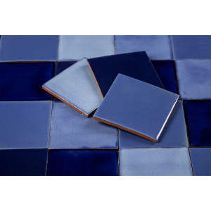 Azula - Patchwork bleu de carreaux unicolores - 30 pièces