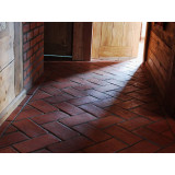 Carreaux de sol centenaires en terre cuite