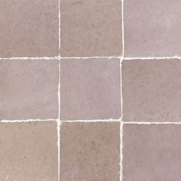 Pink Grape Zellige - carreaux de zellige rose poudré