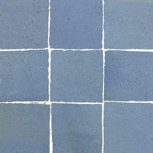 Black Grape Zellige - carreaux de zellige bleu pastel