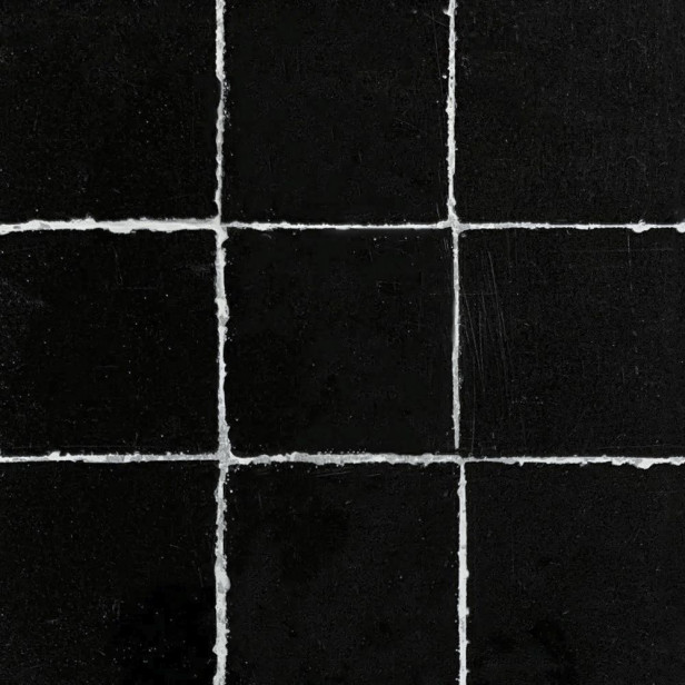 Blackberry Zellige - tuiles noires en zellige