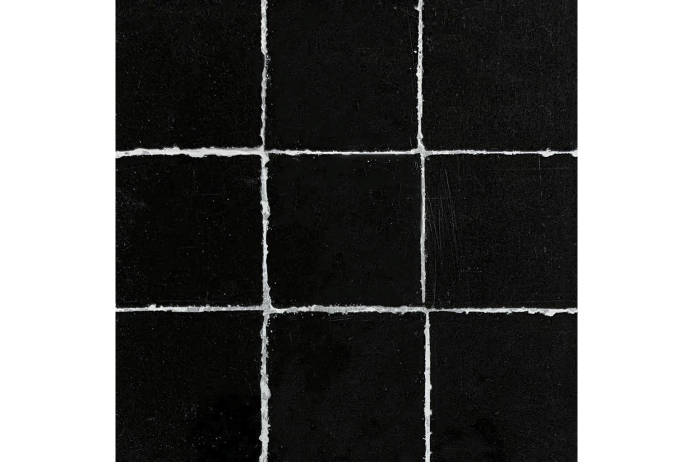 Blackberry Zellige - tuiles noires en zellige
