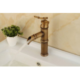 Donicia - Mitigeur de lavabo en laiton brossé