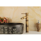 Nina - Elégant robinet de lavabo en laiton