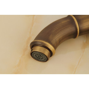 Noemi - Mitigeur de lavabo en laiton brossé